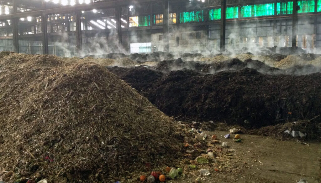 Composting Reduces Organic Waste Effectively